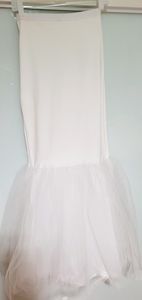 Trumpet Silhouette Slip